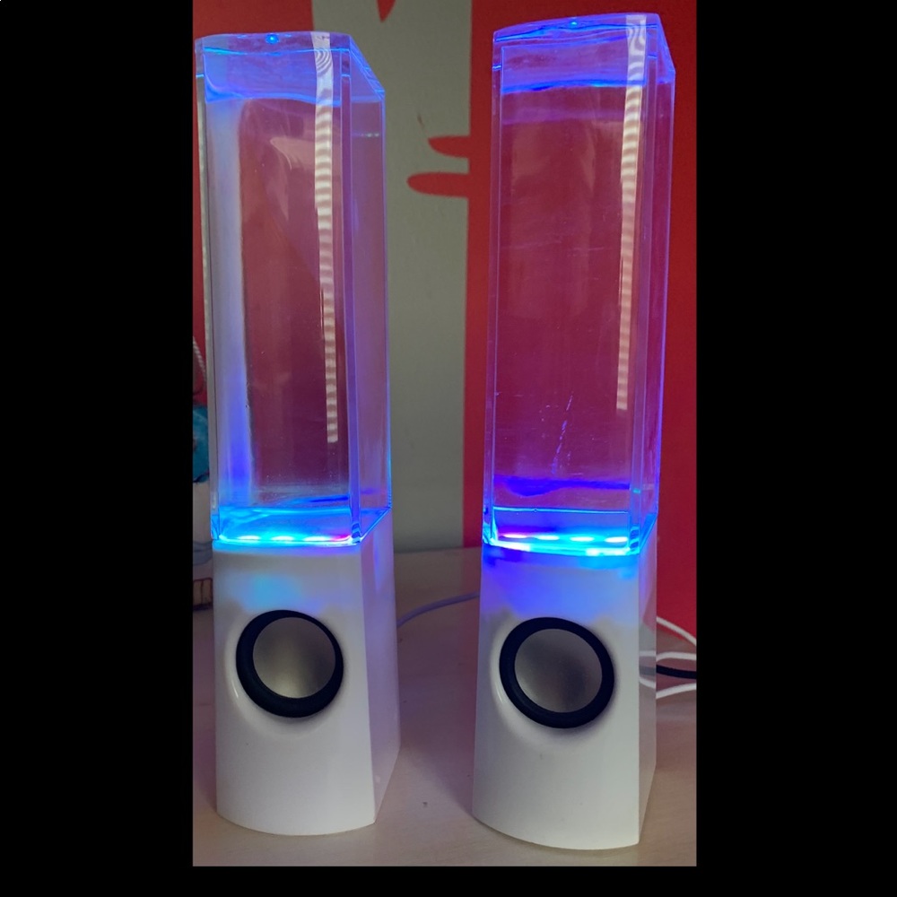 Dancing Water Speakers